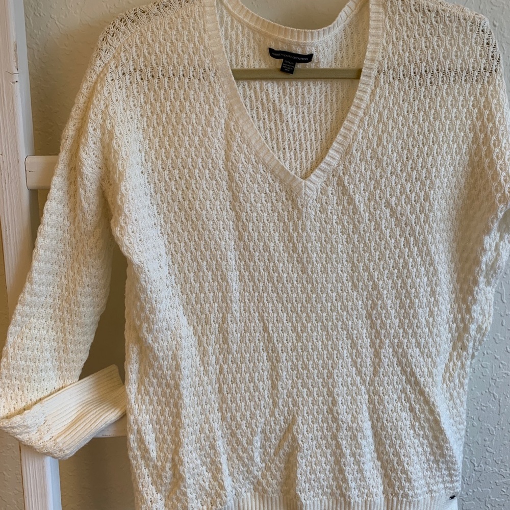 American Eagle Cream sweater